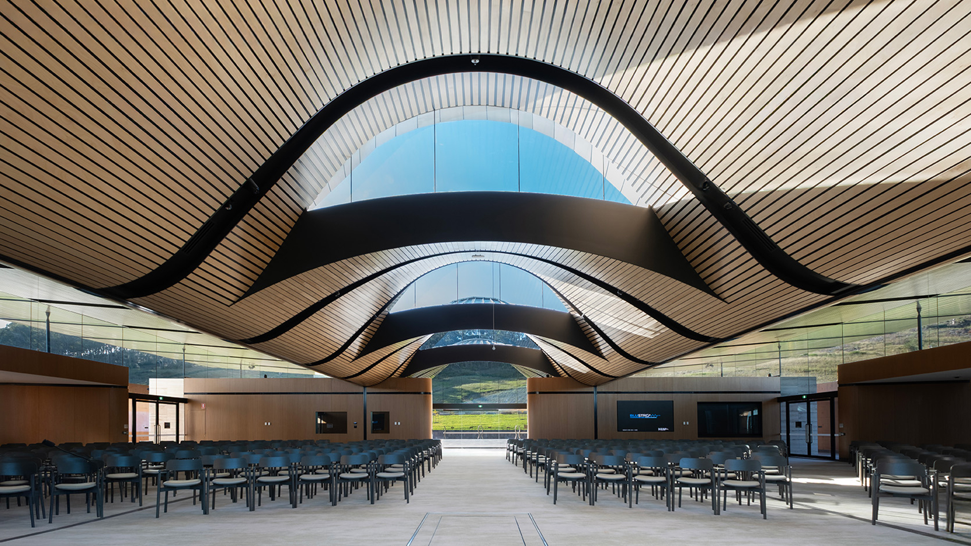 Macarthur Memorial Park