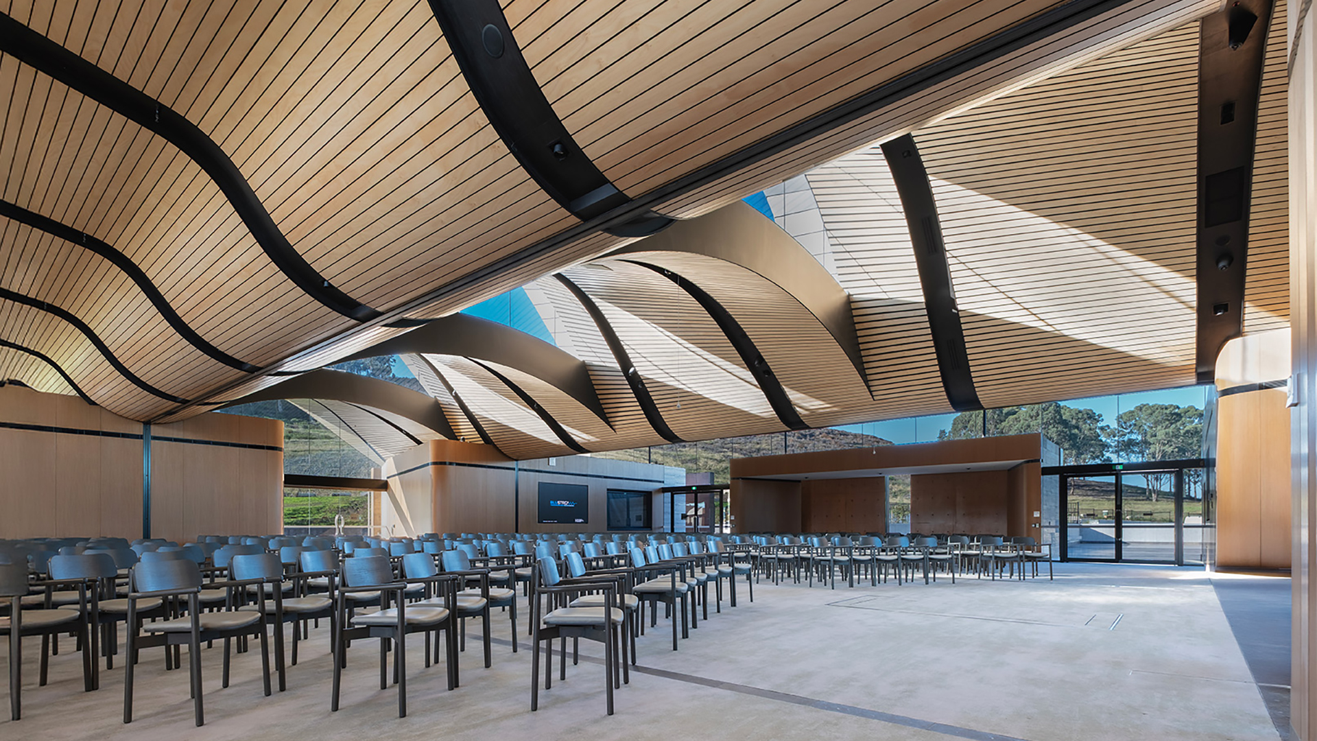 Macarthur Memorial Park